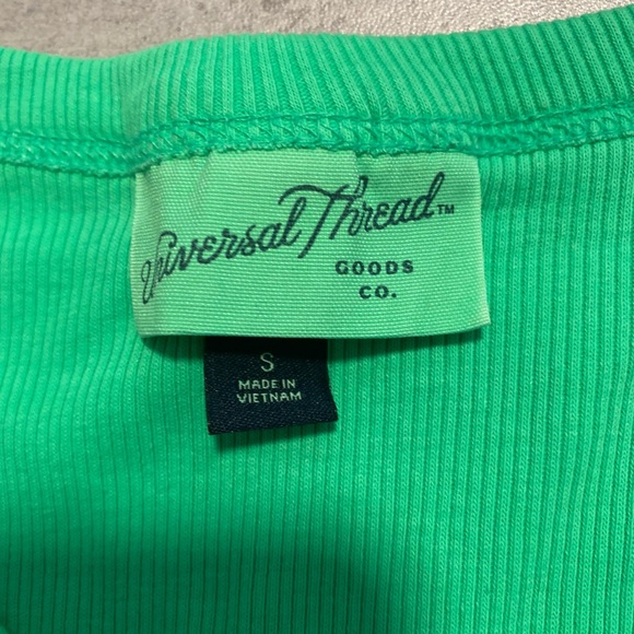 Green Tank Top - Picture 2 of 2